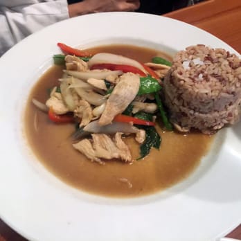 Erawan Organic Thai Restaurant - Basil Chicken with Brown Rice - Thai Near Me - Sandy Springs, Georgia Erawan Organic Thai Restaurant - Basil Chicken with Brown Rice - Thai Near Me - Sandy Springs, Georgia