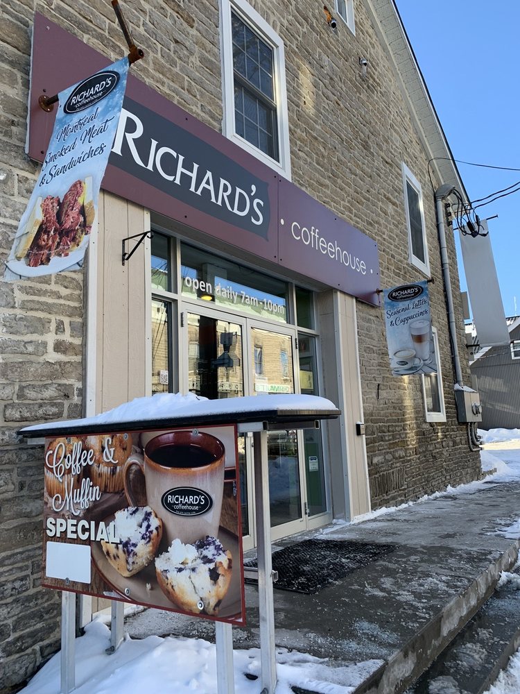 Richard's Coffeehouse Logo