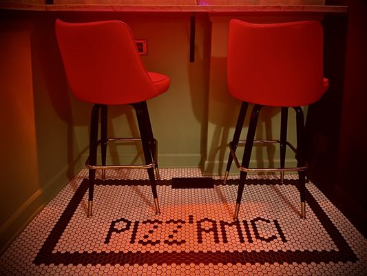 PIZZ'AMICI by null