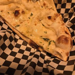 Garlic naan