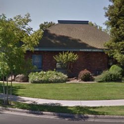 Gateway Dental - Small waiting room