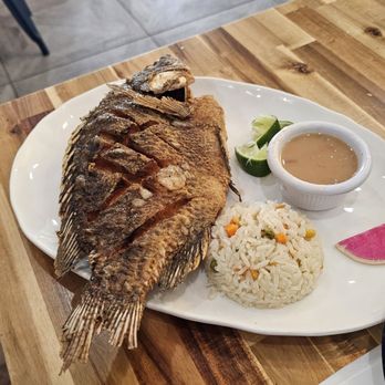 Santo Fish Restaurant - Mohammad beans and rice - Seafood Near Me - Pico Rivera, California Santo Fish Restaurant - Mohammad beans and rice - Seafood Near Me - Pico Rivera, California