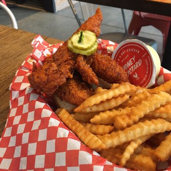Hattie B's Hot Chicken - Birmingham - Sandwiches Near Me - Birmingham, Alabama
