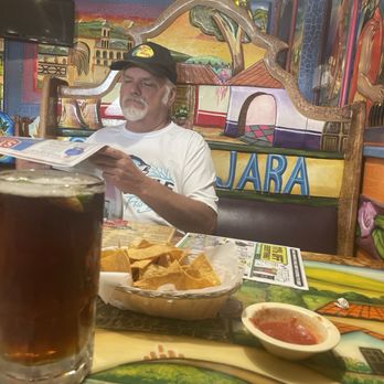 Guadalajara Grill Mexican Restaurant - Mexican Near Me - Indianapolis, Indiana