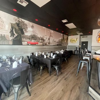 Kuba 8 Restaurant - Latin American Near Me - Miami, Florida