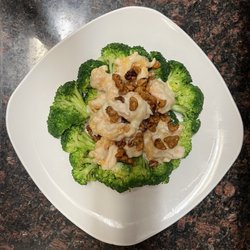 Hana - Walnut shrimp
