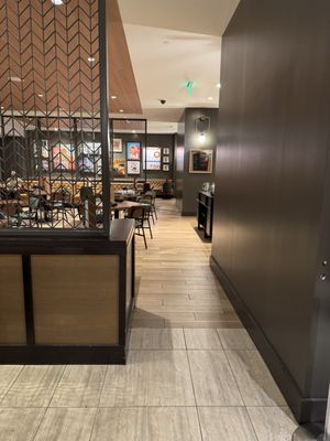 Guy Fieri's Cherokee Kitchen + Bar by null