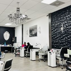 Beauty Bar & Nail Spa