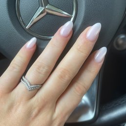 Dip nail & manicure by Danny Dip nail & manicure by Danny