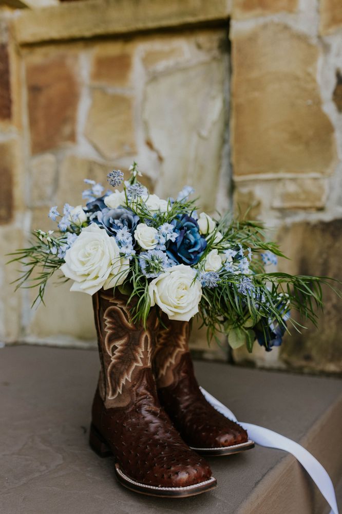 Vintage Rose Boutique & Flower Shop