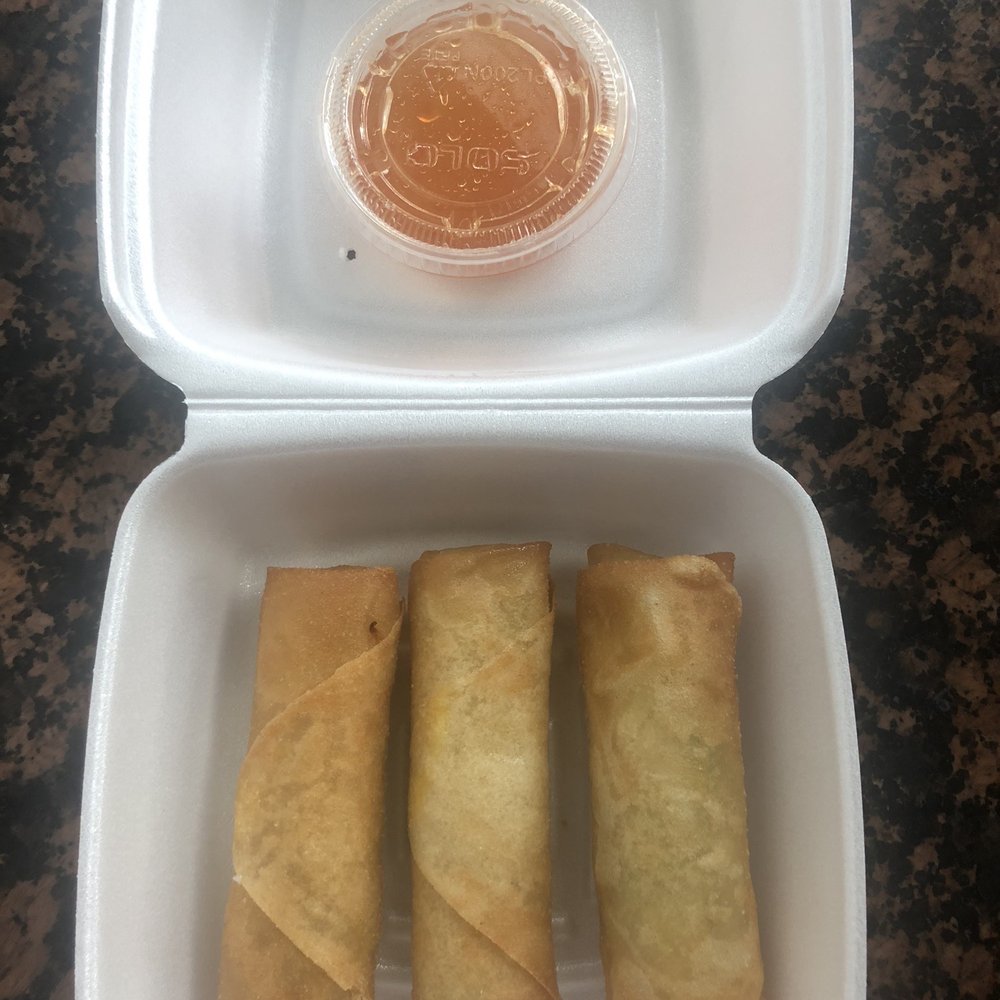 Mee Thai Restaurant - Egg Rolls - Thai Near Me - Orlando, Florida