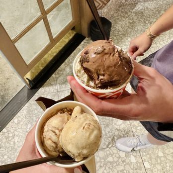 Salt & Straw - Ice Cream & Frozen Yogurt Near Me - Seattle, Washington
