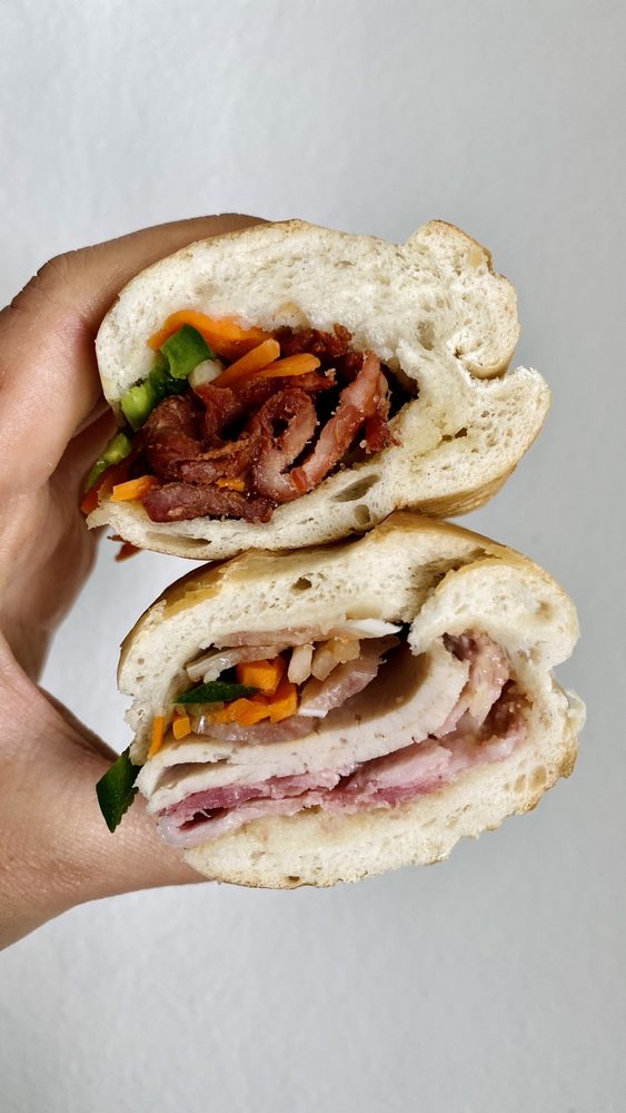 Banh Mi & Che Cali