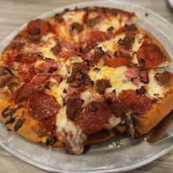 Giovanni's Pizza and Pasta - Meat 10 Meatlovers