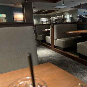 J. Alexander's Restaurant - Very classy but casual atmosphere. Friendly staff and menu has a great variety. - Steakhouses Near Me - Annapolis, Maryland