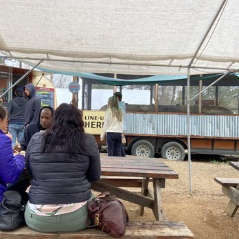 Micklethwait Craft Meats - Picnic tables and order area - Food Trucks Near Me - Austin, Texas