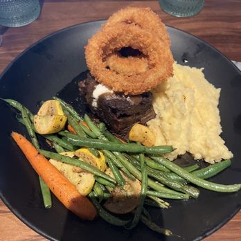 Julep Cast Iron Kitchen + Drink - Short ribs - New American Near Me - Brea, California Julep Cast Iron Kitchen + Drink - Short ribs - New American Near Me - Brea, California
