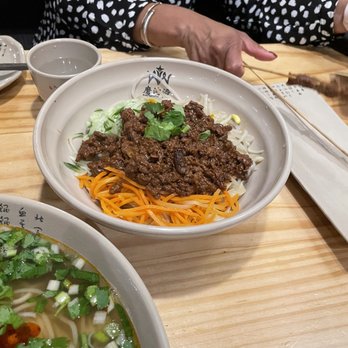 Mogouyan Hand-Pulled Noodles - Noodle with chopped beef - Noodles Near Me - Toronto, Ontario