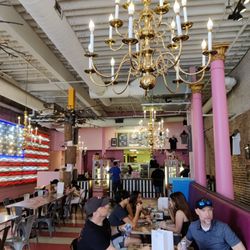 Voodoo Doughnut - Seating area