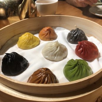 樂天皇朝 - Multi flavor XLB - Shanghainese Near Me - Hong Kong, HK