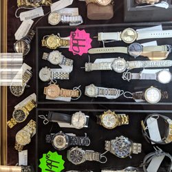 Top Cash Pawn - Watches / jewelry