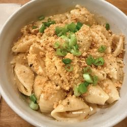 Aslan Brewing Tangletown - Macaroni and cheese