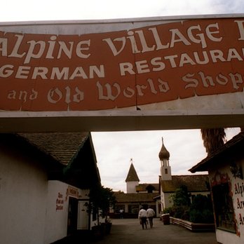 Oktoberfest - This German mini-city, "Alpine Village," in Southern California, has one of the largest Oktoberfest's in America. Its Biergarten is huge. - Fun Fair Near Me - Munich, BY Oktoberfest - This German mini-city, "Alpine Village," in Southern California, has one of the largest Oktoberfest's in America. Its Biergarten is huge. - Fun Fair Near Me - Munich, BY