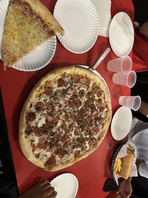 DeMos Pizzeria & Deli by null