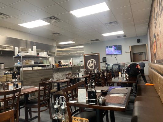 Magic Noodle by null