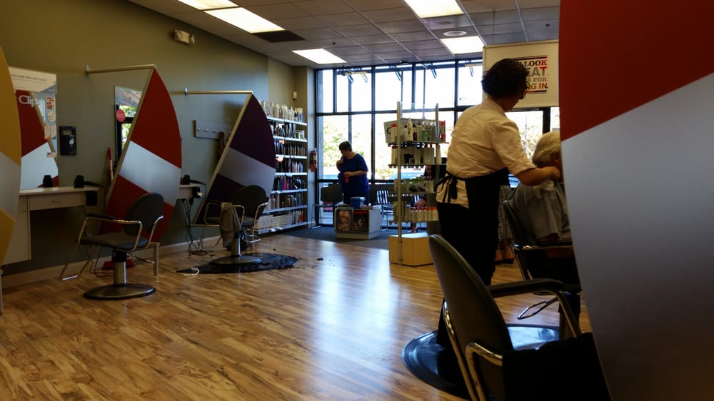 Great Clips Logo