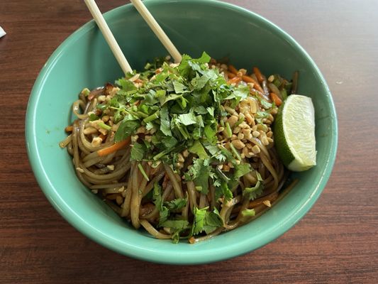 Banh Shop by null