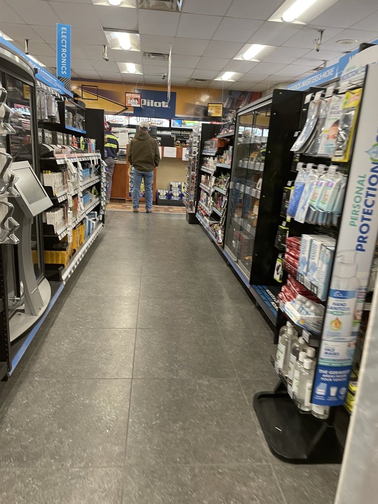 PILOT TRAVEL CENTER Updated October 2024 18 Photos & 20 Reviews