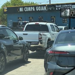 Exterior outside entrance of Mi Compa Gojan Detailing - Round Rock, Texas Exterior outside entrance of Mi Compa Gojan Detailing - Round Rock, Texas
