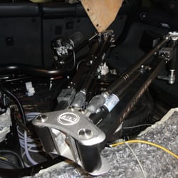 Loi's Wheelchair Vans Solutions
