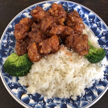 Mulan Chinese Restaurant - General tsao chicken lunch special - Chinese Near Me - Sandy, Utah Mulan Chinese Restaurant - General tsao chicken lunch special - Chinese Near Me - Sandy, Utah