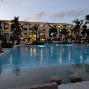 Paradisus La Perla - Resorts Near Me - Playa del Carmen, ROO Paradisus La Perla - Resorts Near Me - Playa del Carmen, ROO