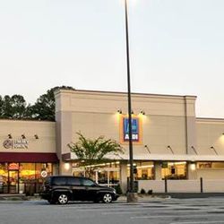 Gwinnett County Tag Office - Peachtree Corners - The Peachtree Corners Shopping Center, in which the tag office is located, has undergone renovations recently. It has a new look!