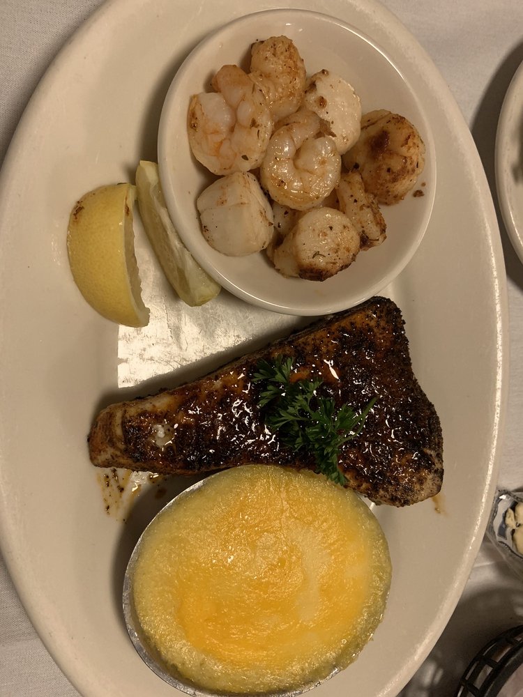 42nd Street Oyster Bar & Seafood Grill