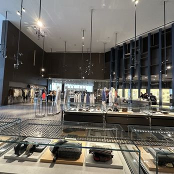 Square One - Shopping Centers Near Me - Mississauga, Ontario Square One - Shopping Centers Near Me - Mississauga, Ontario