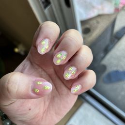 My lemony nails