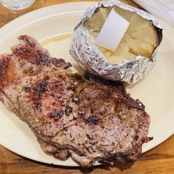 Richards Restaurant - Ribeye steak