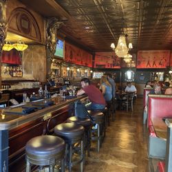 Callas Tavern - Great bar! They added booths & tables!
