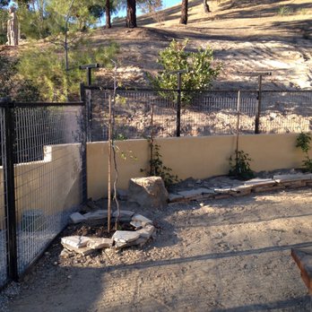 Fence Connection - custom fence includes top rail for future raspberry vines. - Fences & Gates Near Me Fence Connection - custom fence includes top rail for future raspberry vines. - Fences & Gates Near Me
