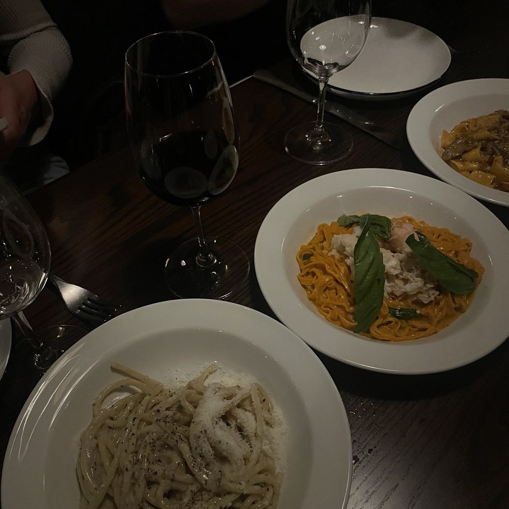 Mano A Mano - Bucatini Cacio e Pepe Tagliolini - Italian Near Me - Chicago, Illinois Mano A Mano - Bucatini Cacio e Pepe Tagliolini - Italian Near Me - Chicago, Illinois