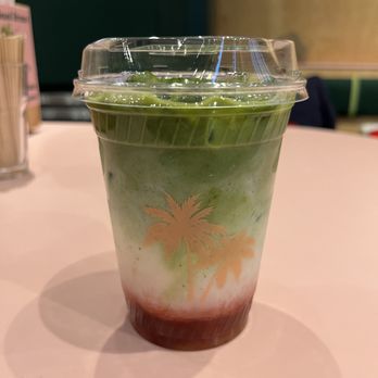 Cha Cha Matcha - Strawberry Matcha - Coffee & Tea Near Me - Brooklyn, New York