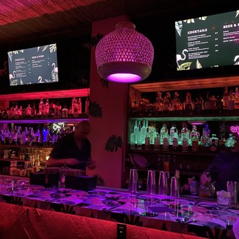 Tipsy Flamingo - Bar area super cute ! - Cocktail Bars Near Me - Miami, Florida Tipsy Flamingo - Bar area super cute ! - Cocktail Bars Near Me - Miami, Florida