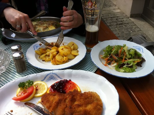 Weissbräuhaus zum Herrnbräu by null