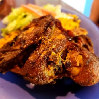 Ponce Restaurant - Puerto Rican Near Me - Chicago, Illinois