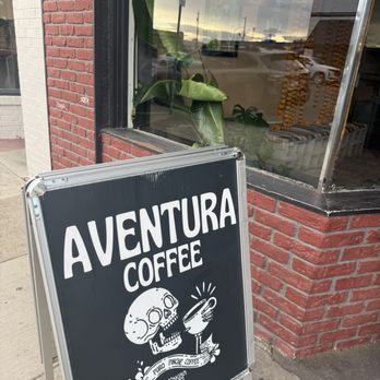 Aventura Coffee - Outside signage - Coffee Roasteries Near Me - Yakima, Washington