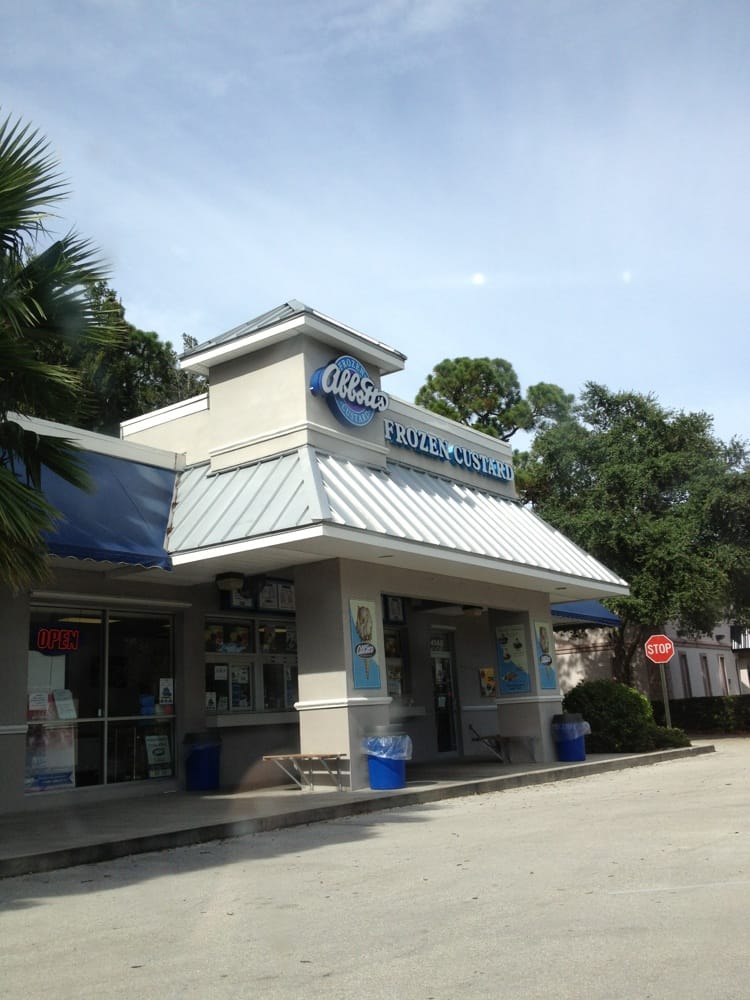 ABBOTS FROZEN CUSTARD Updated August 2024 10 Reviews 4140 20th St